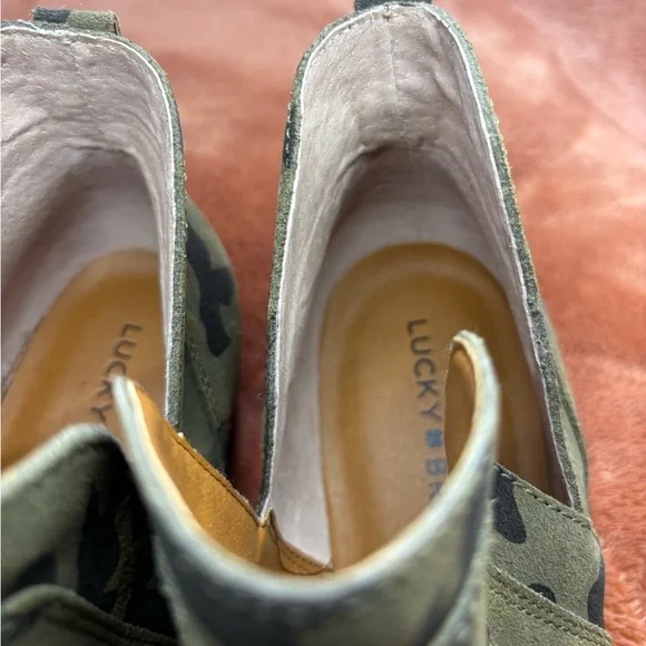 Lucky Brand Camo Suede Ankle Booties Western Low Heel Boots - Picture 5 of 10